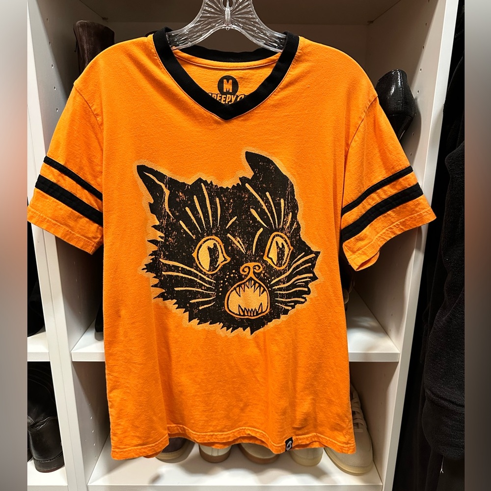 Creepy Co Beistle Scaredy Cat Halloween tshirt size M in bright orange